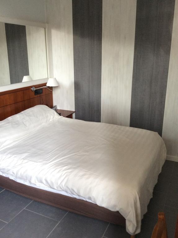 Hotel Paname Clichy Buitenkant foto
