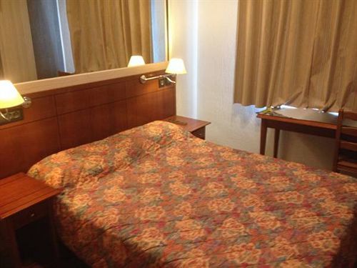 Hotel Paname Clichy Buitenkant foto
